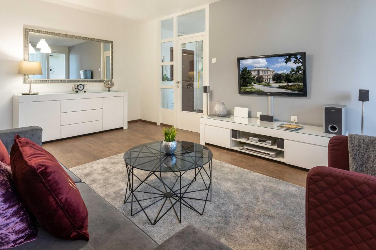 Modern Apartment Near Faculty Of El Engineering Zagreb Ngoại thất bức ảnh